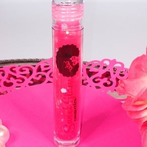 Too muc Qix lip gloss